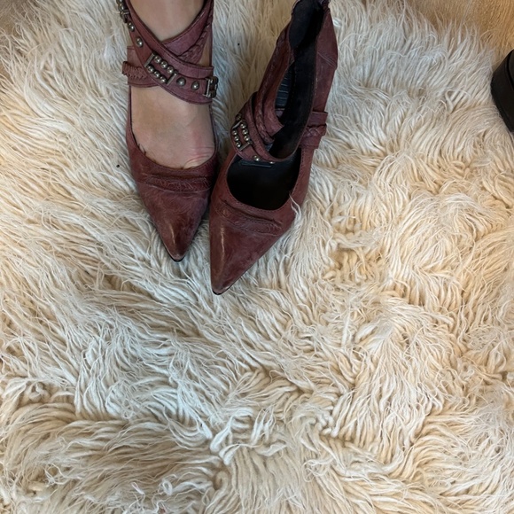 Spiral burgundy unique heels - Picture 4 of 6